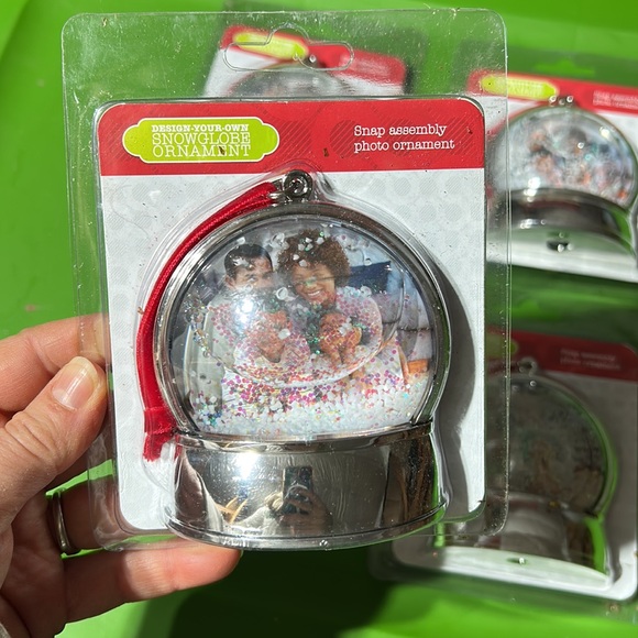 4 Snow Globe Photo Ornaments - Picture 3 of 3